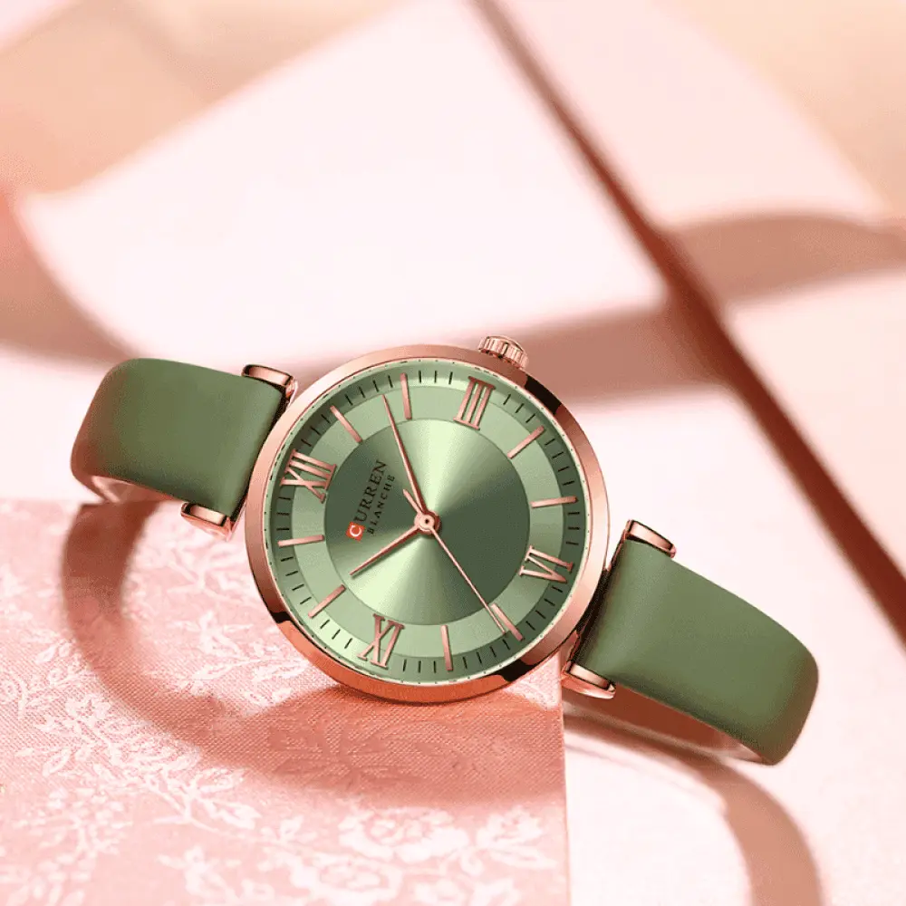Relógio Curren Feminino Redondo De Couro - 02