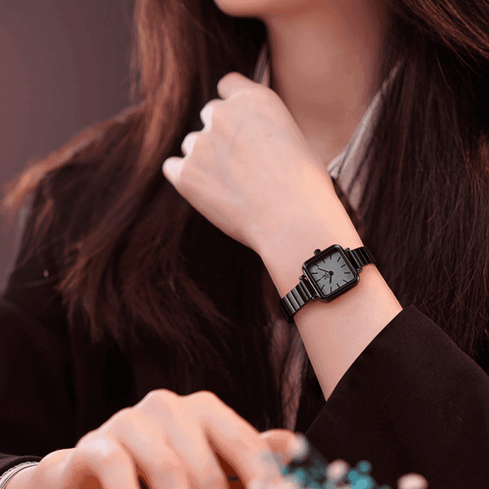 Relógio Shengke Feminino Quadrado Sk - 15